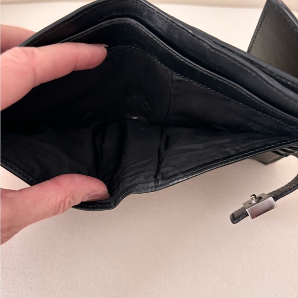 🖤Gucci Wallet🖤 - Picture 4 of 14